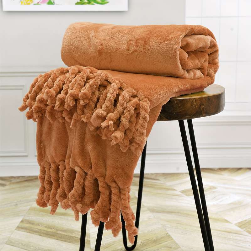 1ps Blanket Color A Brown size 152.4cm X 203.2cm