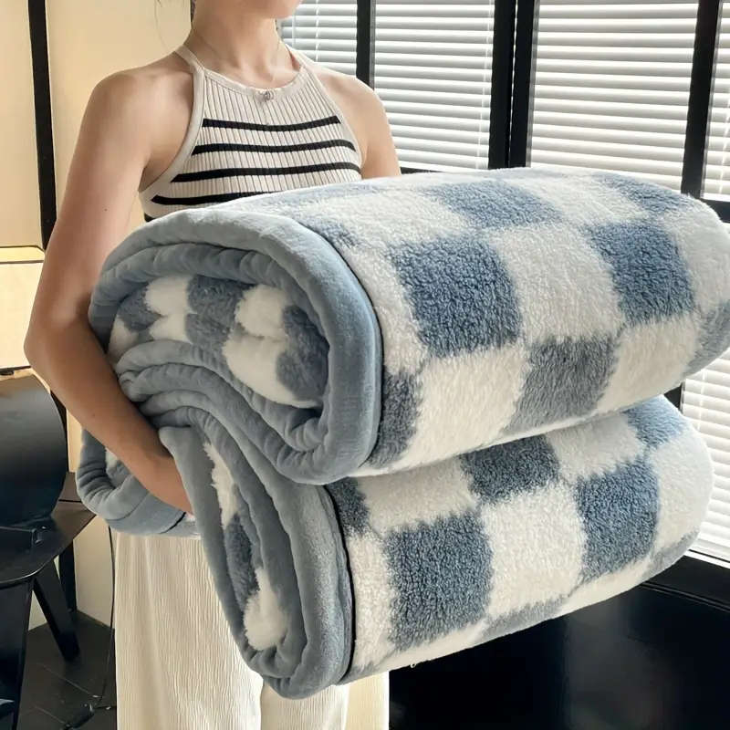 1 Soft Plaid Blanket 120cm×200cm