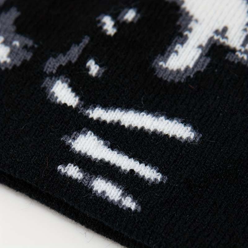 1pc Women's Knitted Jacquard Beanie Casual Stylish Black White Skull Cap Daily Wear Headwear