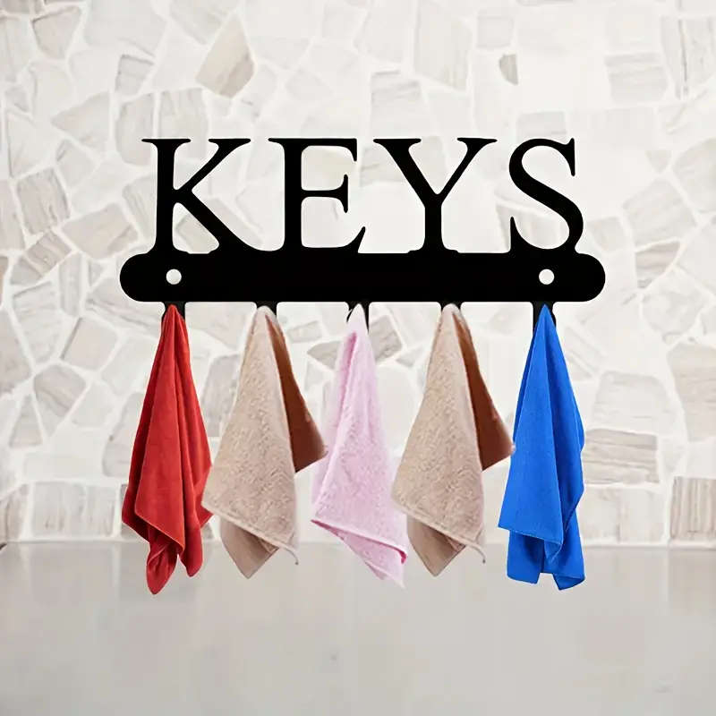 1 Metal Wall-Mounted Keychain