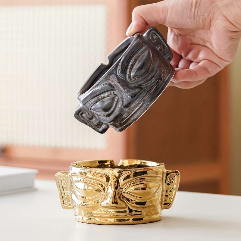 1pc Modern Ashtray for Home Living Room Lightweight Luxury Sealed Anti-ash High-end Cigarette Hold