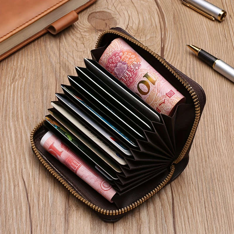 Women's Compact Zip Wallet