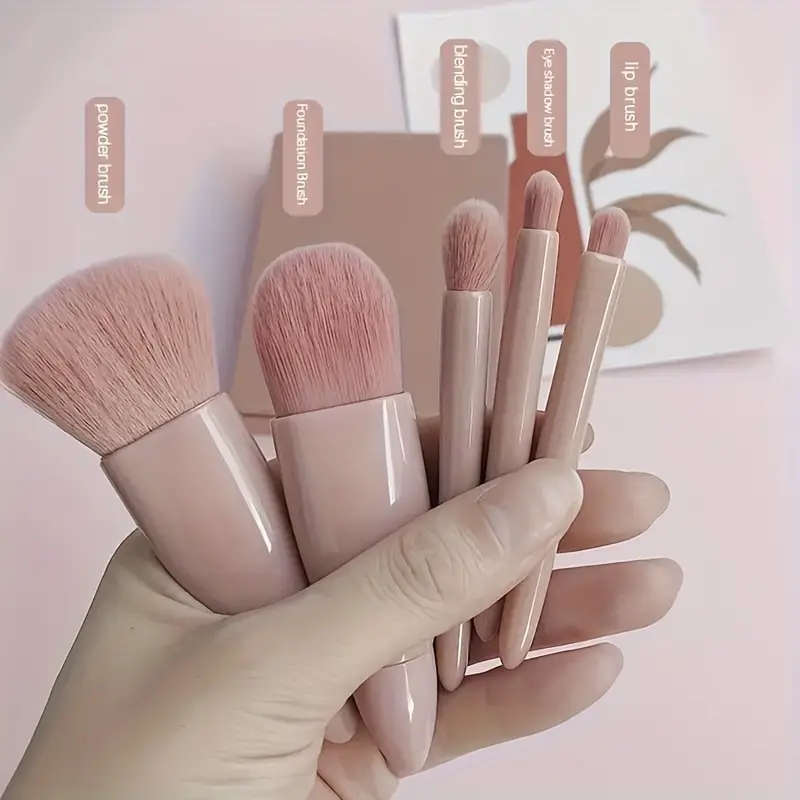 5pcs Hypoallergenic Nylon Bristle Makeup Brush Set with Mirror ABS Handle Oval Foundation Blending B