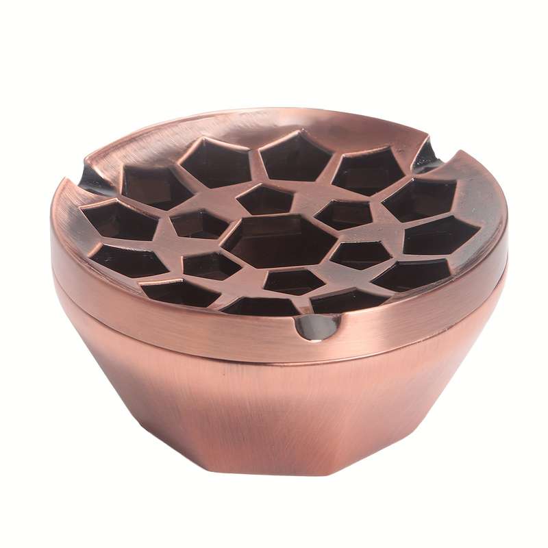 1pc Classic Round Metal Ashtray with Windproof Design C Stylish Windscreen Feature for Outdoor Res