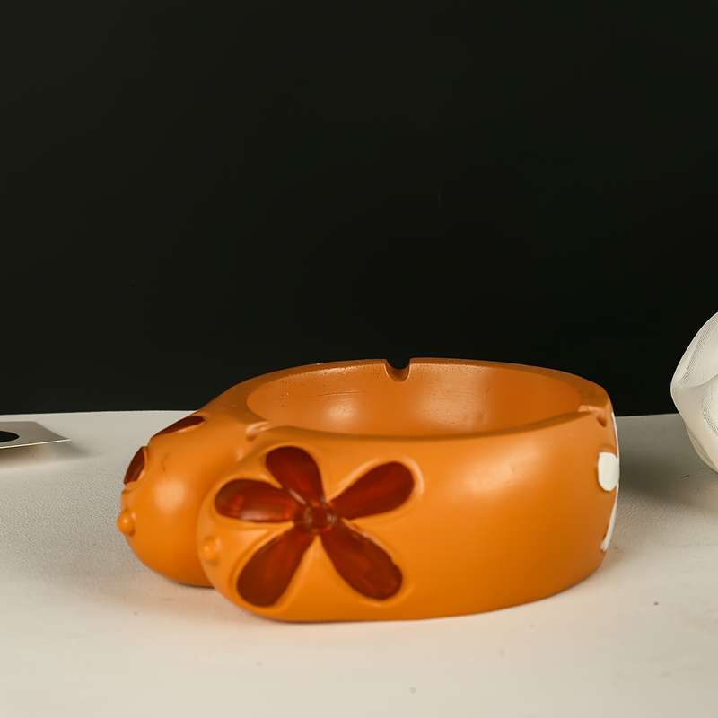 1pc Creative Resin Chest Ashtray with Floral Design Unique Home Decor for Living Room Deskto