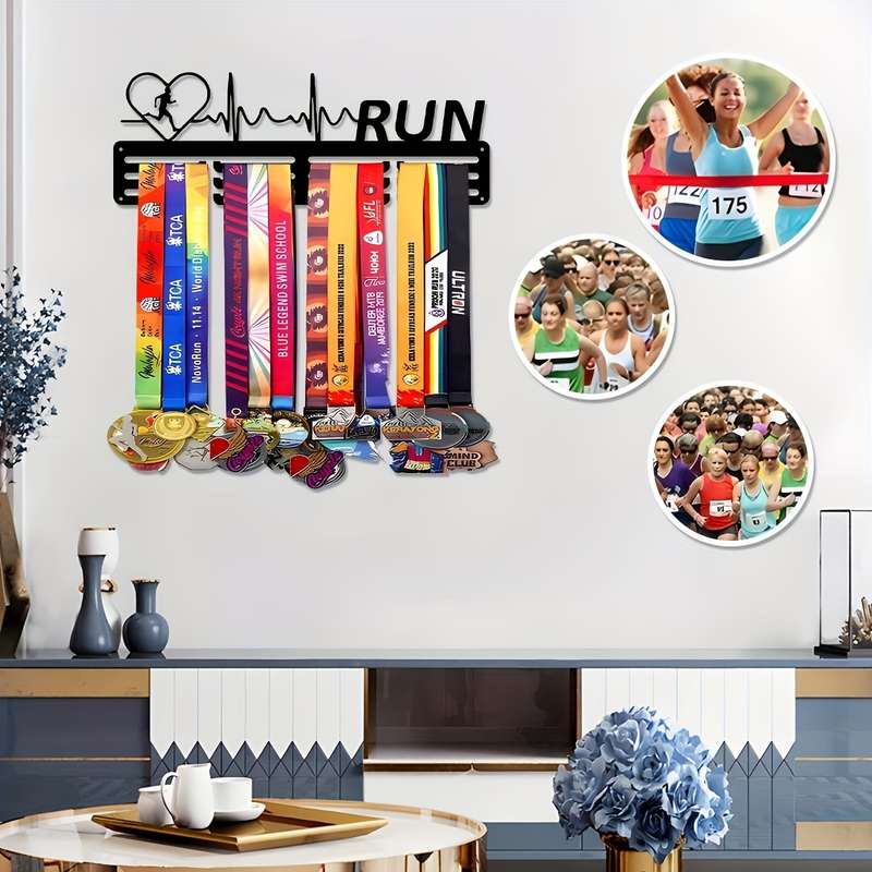 A black iron medal display stand with inspirational sentenceswall-mounted honor medal stand crea
