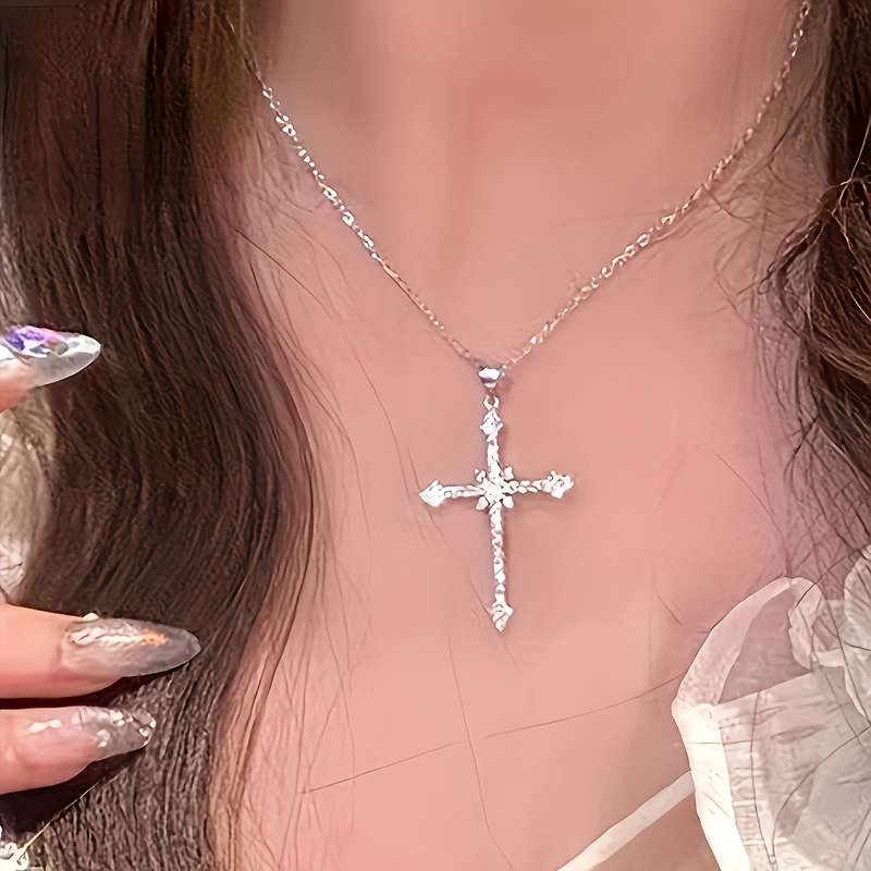 1 Piece Golden Yellow 1 Jesus Theme Pendant