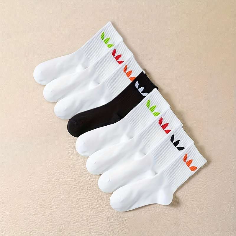 8 Pairs Random One Size High Elastic Socks