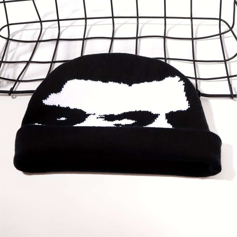 1pc Fashion Knit Beanie with Woman Portrait Design Breathable Warm Stretchy for Outdoor Activi