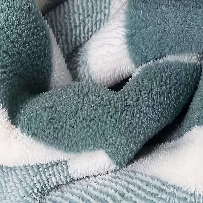 5Piece Ultra-Soft Coral Fleece Towel Set Quick-Dry Striped for Shower Sports Travel Yoga Premium Pol