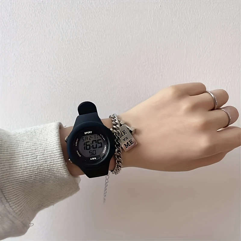 1pc Stylish Digital Watch with Ultra-HD Display Multifunctional Sports Casual Design for Students