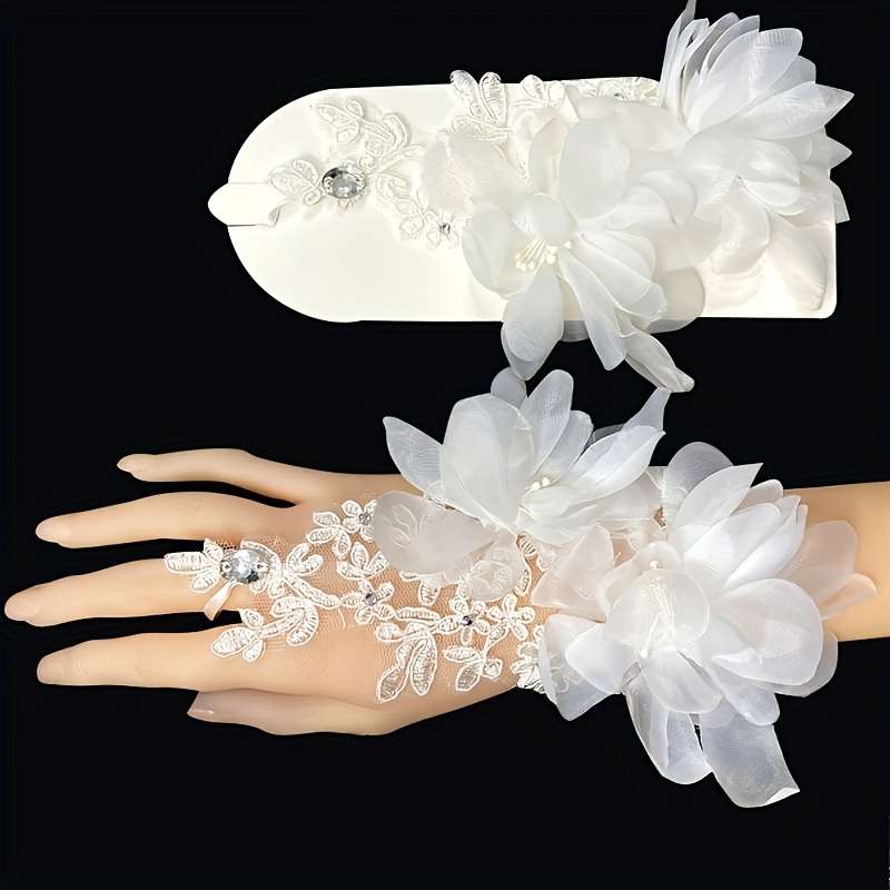 1 Pair Red One Size Elegant Bridal Lace Gloves