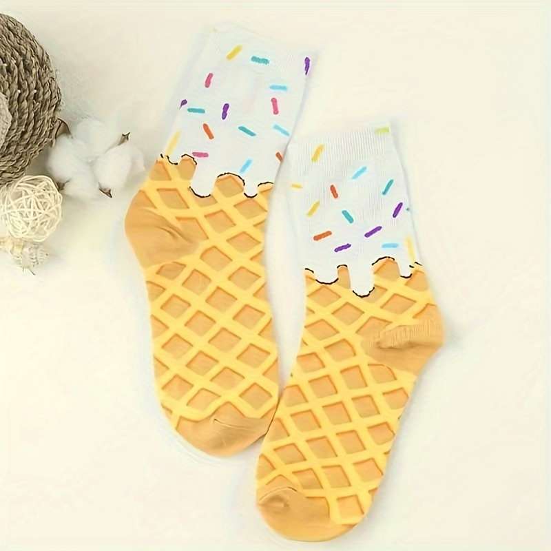 1 Pair Of Mixed Colors One Size Socks