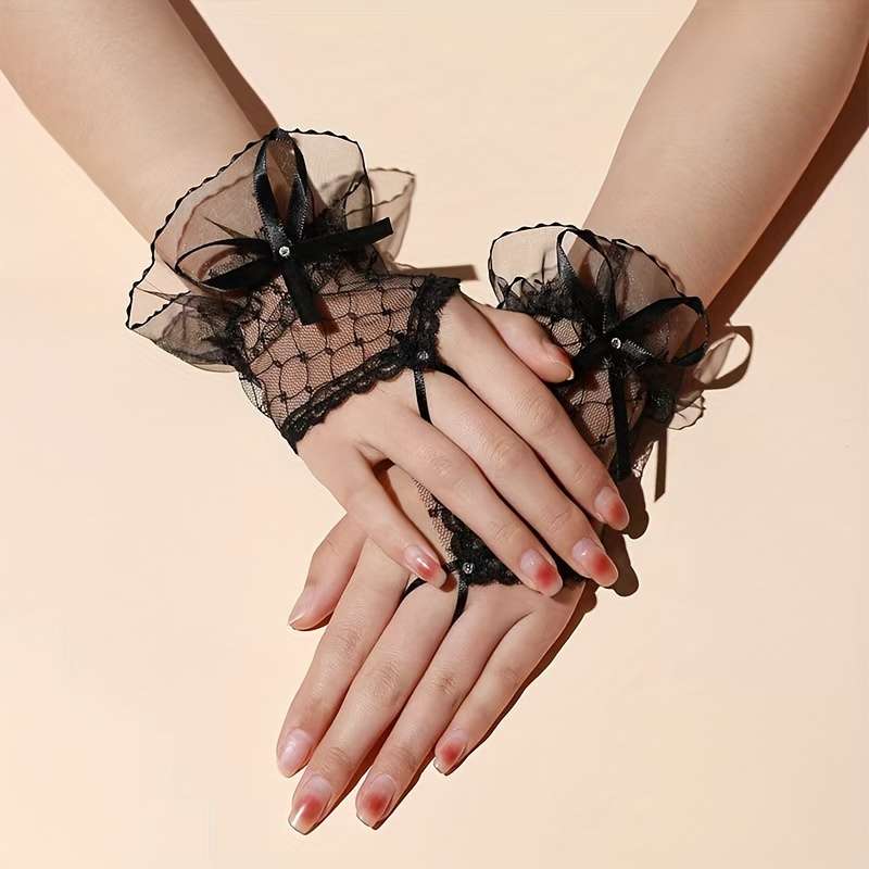1 Pair White Lace Short Gloves