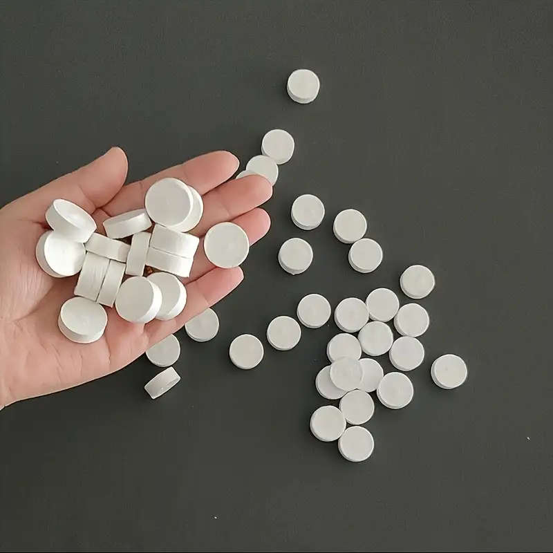 50 Lightweight Disposable Compressed Towels