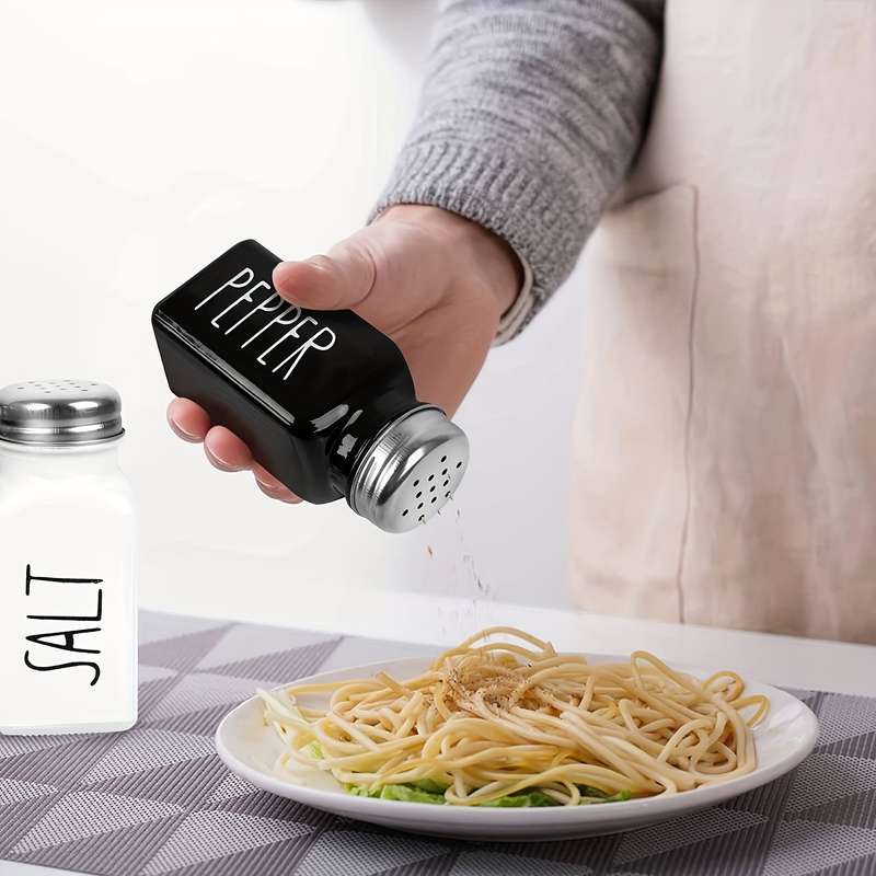 2pcs Salt And Pepper Shakers Set Glass Spice Shaker With Stainless Steel Lid Salt And Pepper