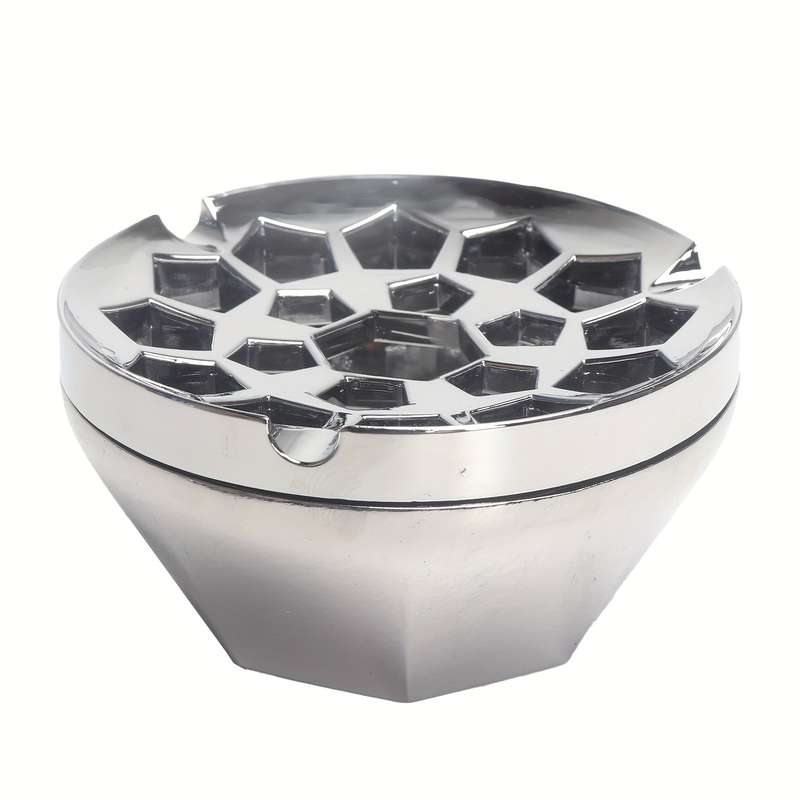 1pc Classic Round Metal Ashtray with Windproof Design C Stylish Windscreen Feature for Outdoor Res