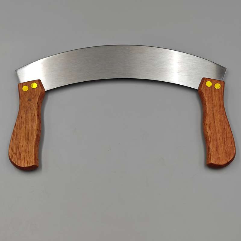 1pc Artisan Stainless Steel Pizza Cutter with Wooden Handles Curved Blade for Effortless Doug