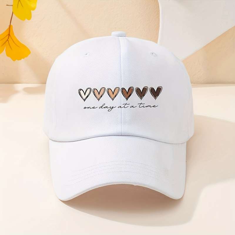 1pc Heart Printed Baseball Cap Breathable Adjustable Golf Hat with Curved Brim Summer Fashion Sun
