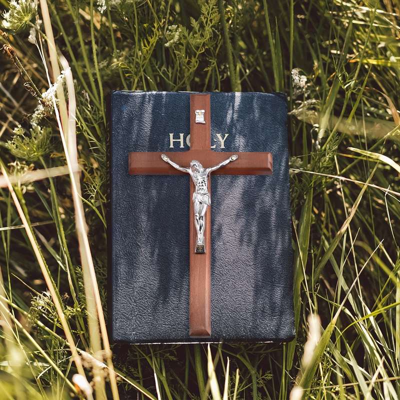 A Set Jesus Theme Pendant