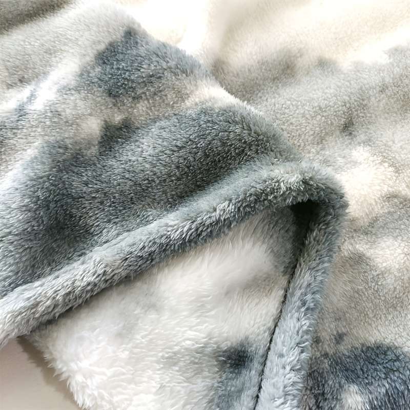 1ps Blanket Color White size 1.5x2.0m 59x79inch