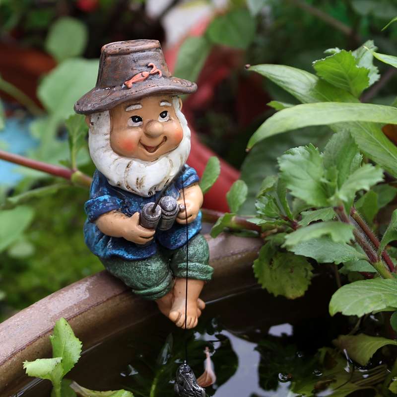 1pc 2D Flat  Whimsical Resin Fishing Gnome Figurine Durable Weather-Resistant Outdoor Garden Pond D