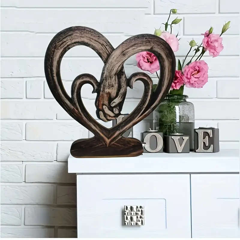 1pc Rustic Wooden Heart-Shaped Hand in Hand Tabletop Ornament Vintage Romantic Log Decor for Bedroom