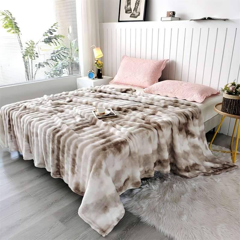 1ps Blanket Color White size 1.5x2.0m 59x79inch