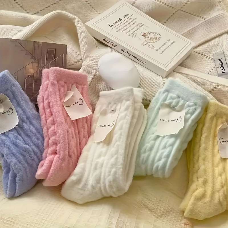 Sock Mixed Color Random 2 Pairs Size One Size