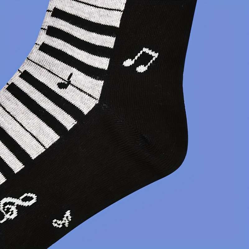 1 Pair Black One Size Socks