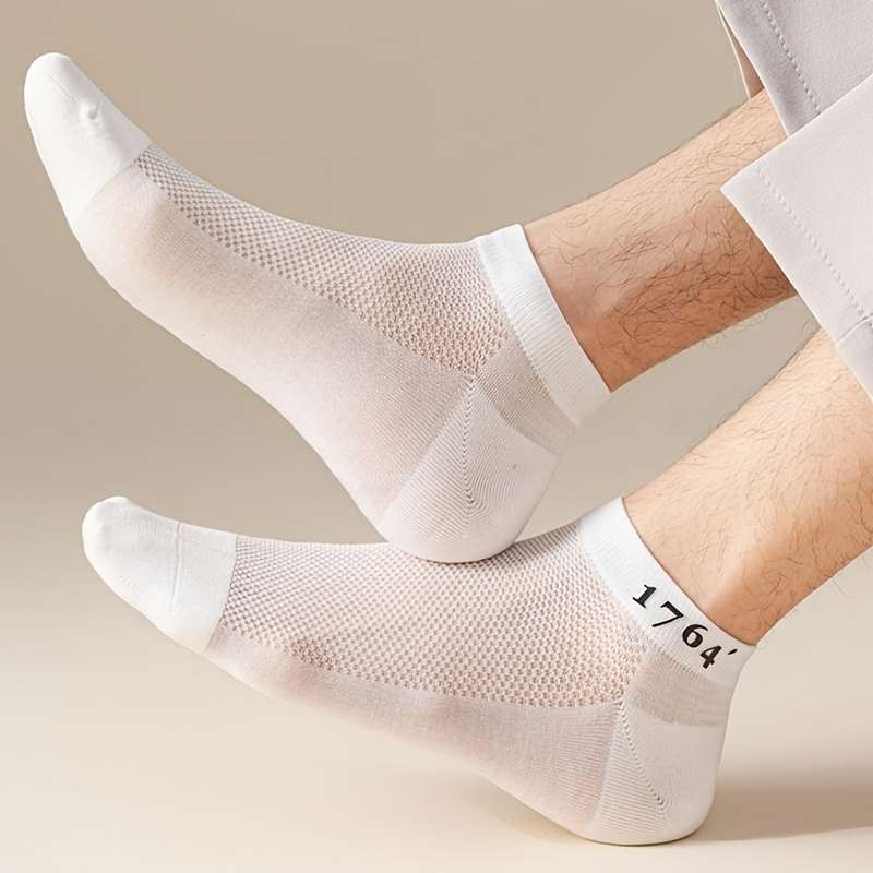 5 Pairs Of Mixed Colors One Size High Elastic Socks