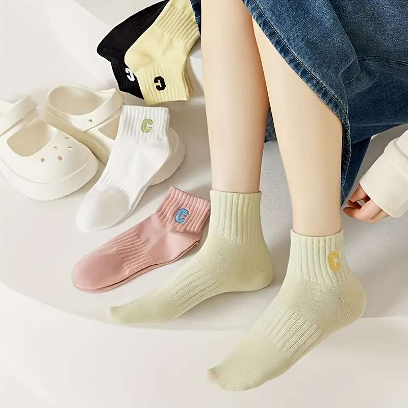 5 Pairs Of Mixed Colors Asian One Size High Elastic Socks