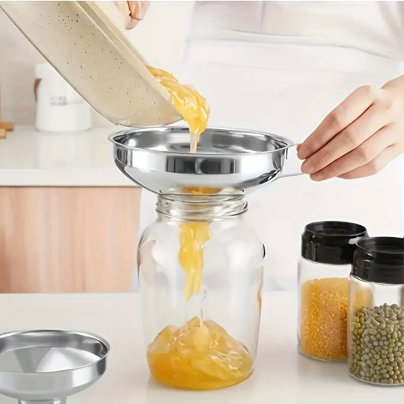 1pc Stainless Steel Kitchen Funnel with Handle Wide Mouth Regular Size Food-Grade Metal fo