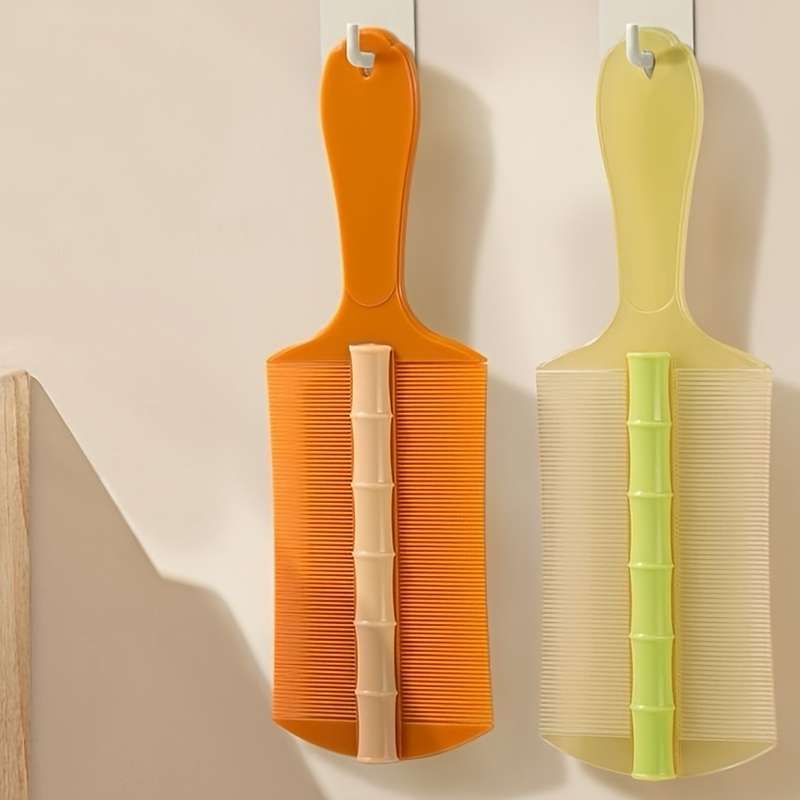 1 matcha Green fine Tooth pet Comb Pet Comb