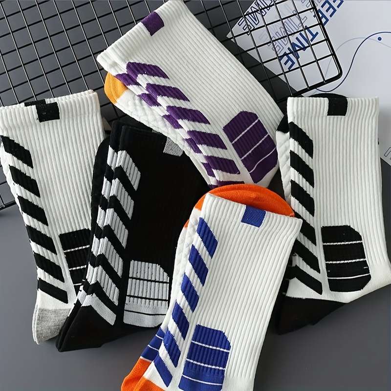 5 Pairs Of Mixed Colors High Elastic Socks