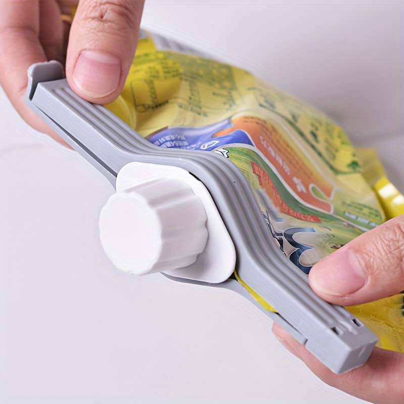 3-Pack KitchenMate Plastic Seal Clips with Pour Spout Non-Food Contact Bag Sealer for Moistur