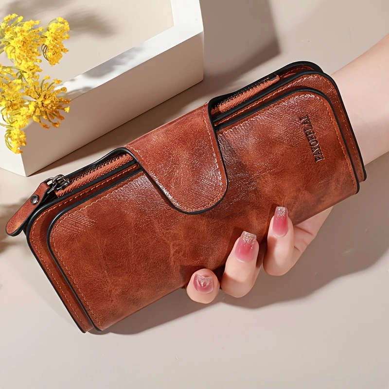 Luxury Women's Faux Leather Zipper Clutch