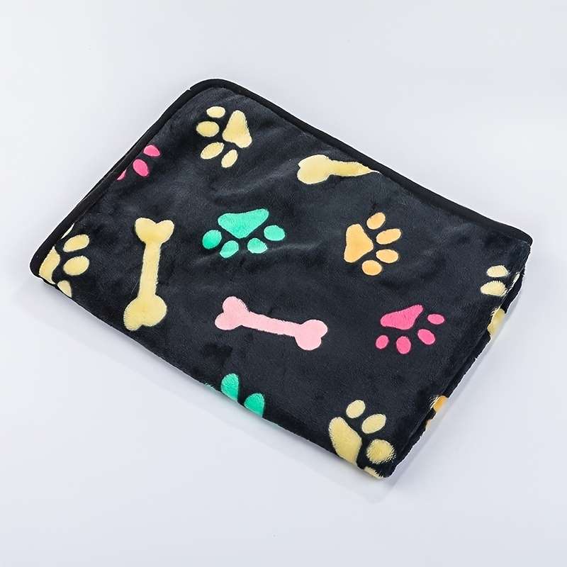 1ps Blanket Color Black size L  104.14x76.2 cm