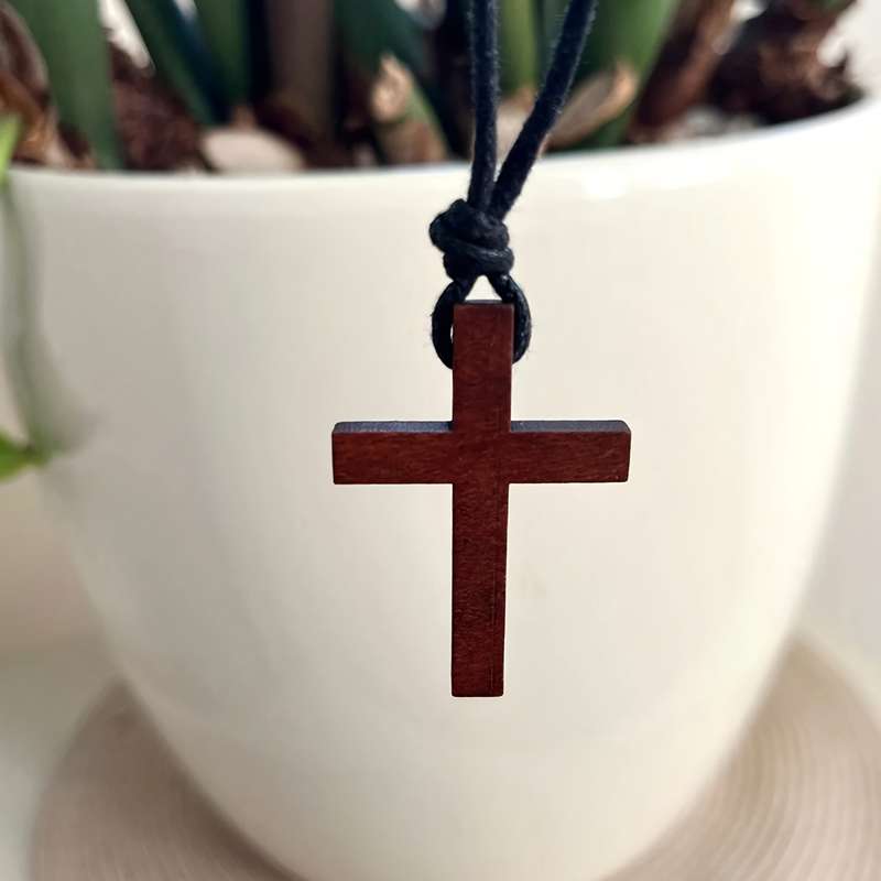 1 Piece A Brown Jesus Theme Pendant