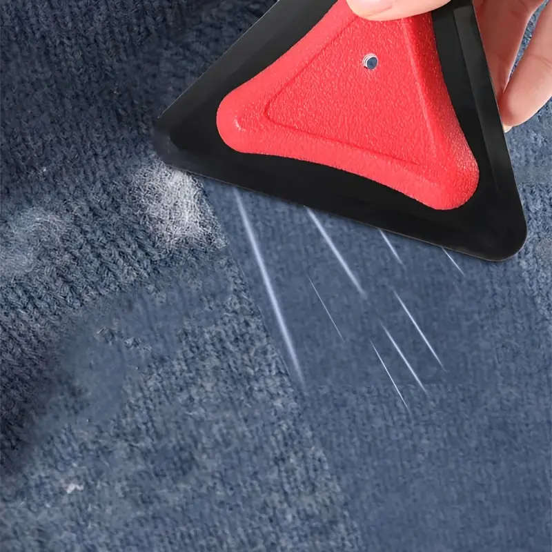 1pc Triangular Silicone Car Wash Wiper Multi-Functional Cleaning Tool for Car Windows and Glass Redu