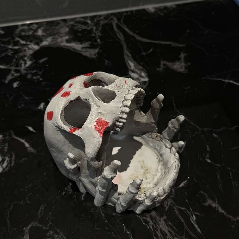 1pc Gothic Human Skull Ashtray with Reddish-Brown Splatter Design C Resin Unique Irregular Shape