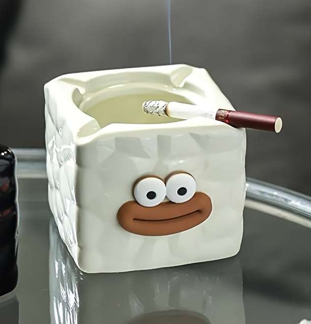 1pc Creative Cute Ceramic Ashtray Square Shape Contemporary Style High-end Tabletop Decoration