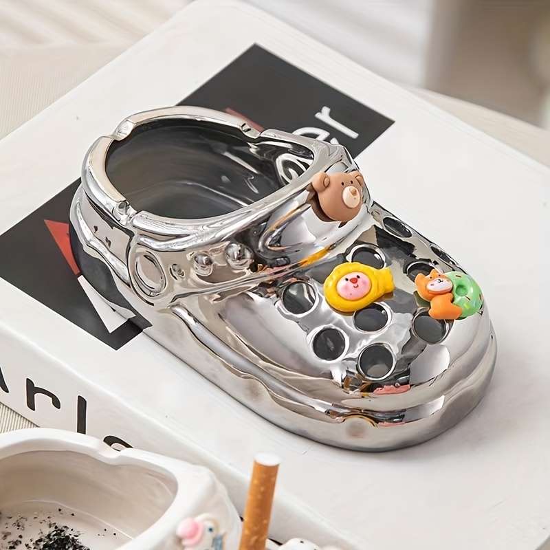 1pc Vintage Cartoon Ceramic Ashtray Oval No-Power Needed Home Decor Accent with Playful Charms