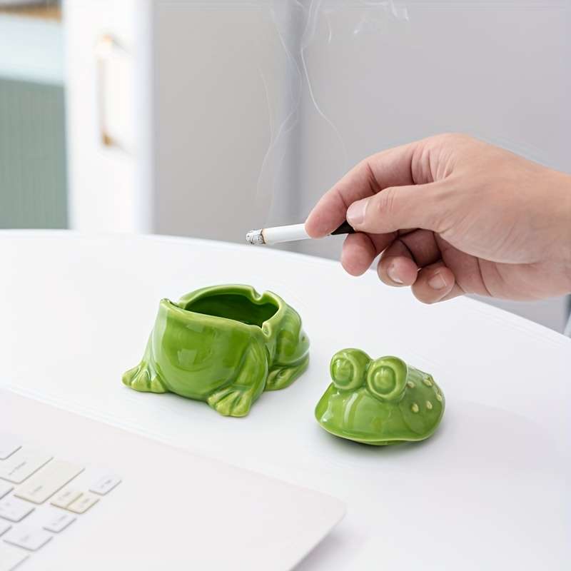 1pc Whimsical Frog Design Ceramic Ashtray with Lid Retro Green Glossy Finish Compact Functiona