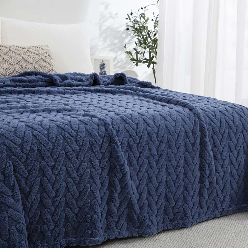 1ps Blanket Color Navy Blue size 120x200cm
