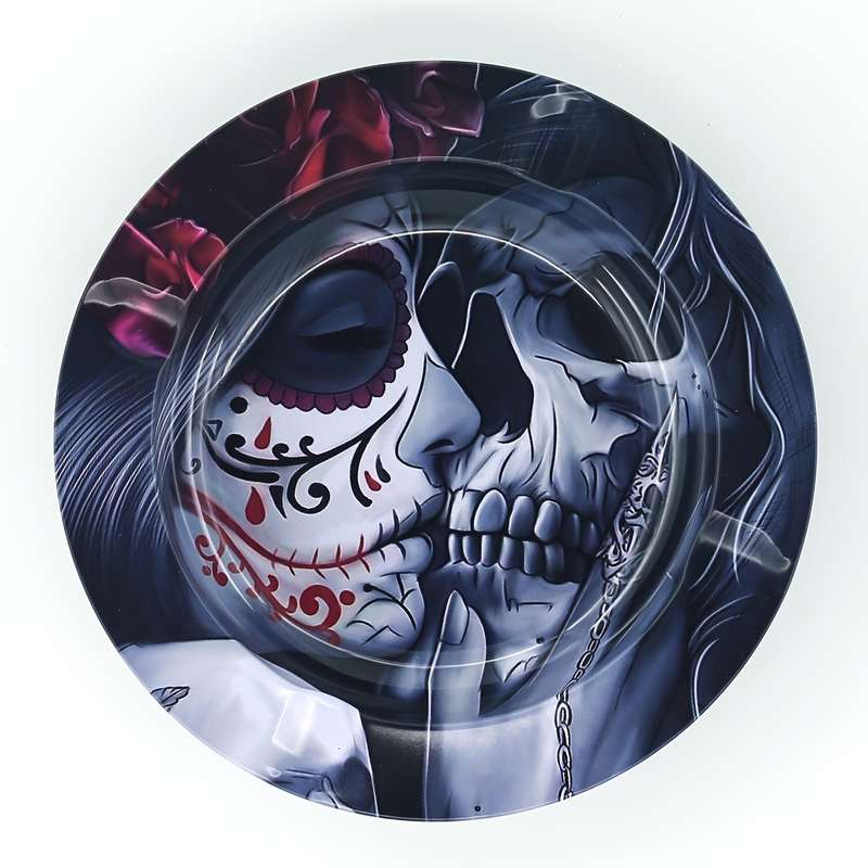 1pc Round Iron Ashtray with Various Patterns Portable High-End Ashtray for Travel Home Outdo