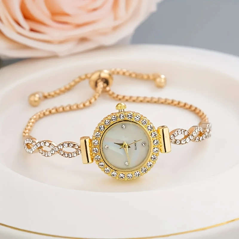 1pc Luxurious And Stylish Golden Women'S Round Quartz Watch Featuring an Exquisite Zinc Alloy Strap