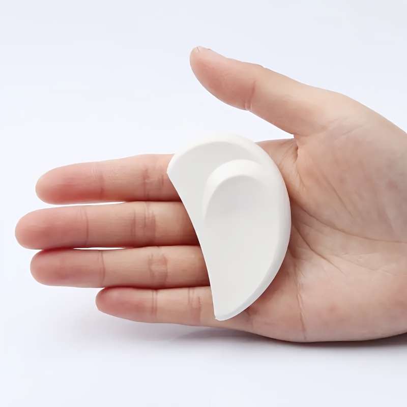 1pc Cute Crescent Nail File Manicure Filing Tool Unscented Nail Shaper for Home and Salon Use