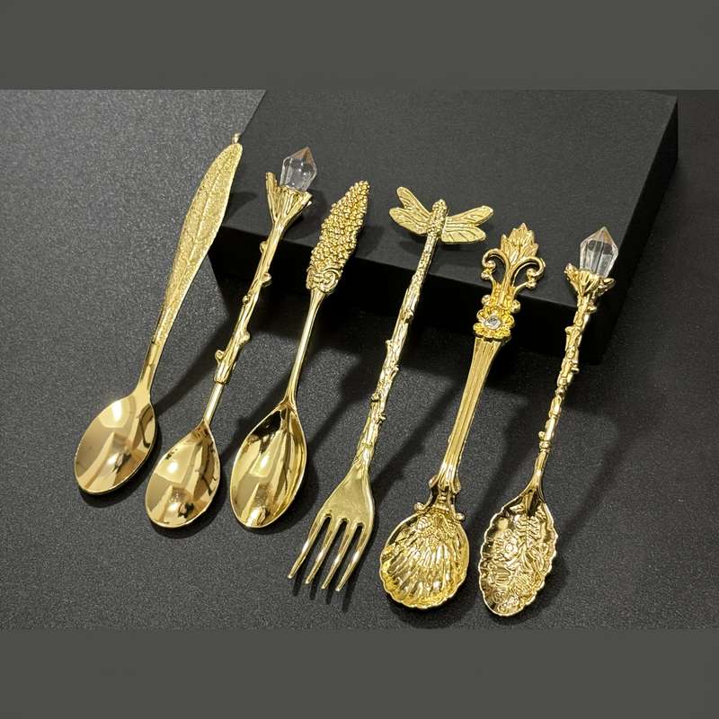 6pcs Small Spoon Fork Set Vintage Golden Teaspoon Fruit Fork Cup Stirring Coffee Spoon