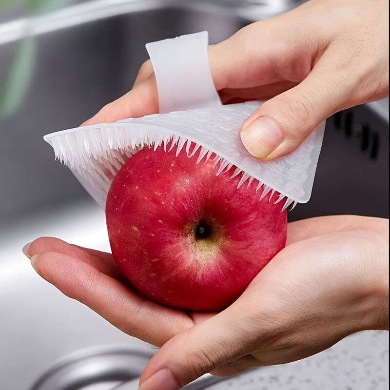 1pc A Multifunctional Fruit And Vegetable Cleaning Brush a Flexible Vegetable Scrubber Cucumber